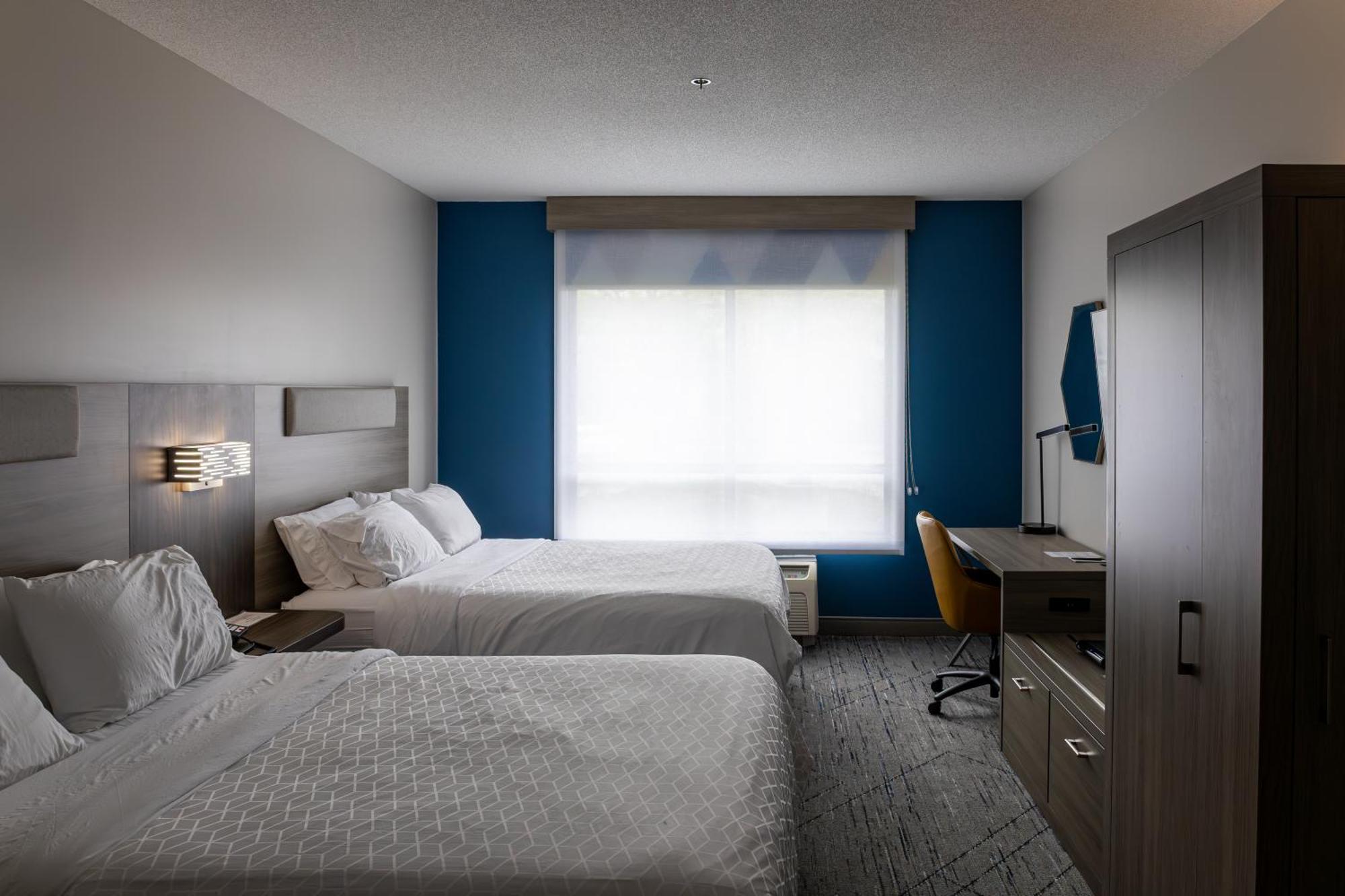 Express & By Ihg Hotel